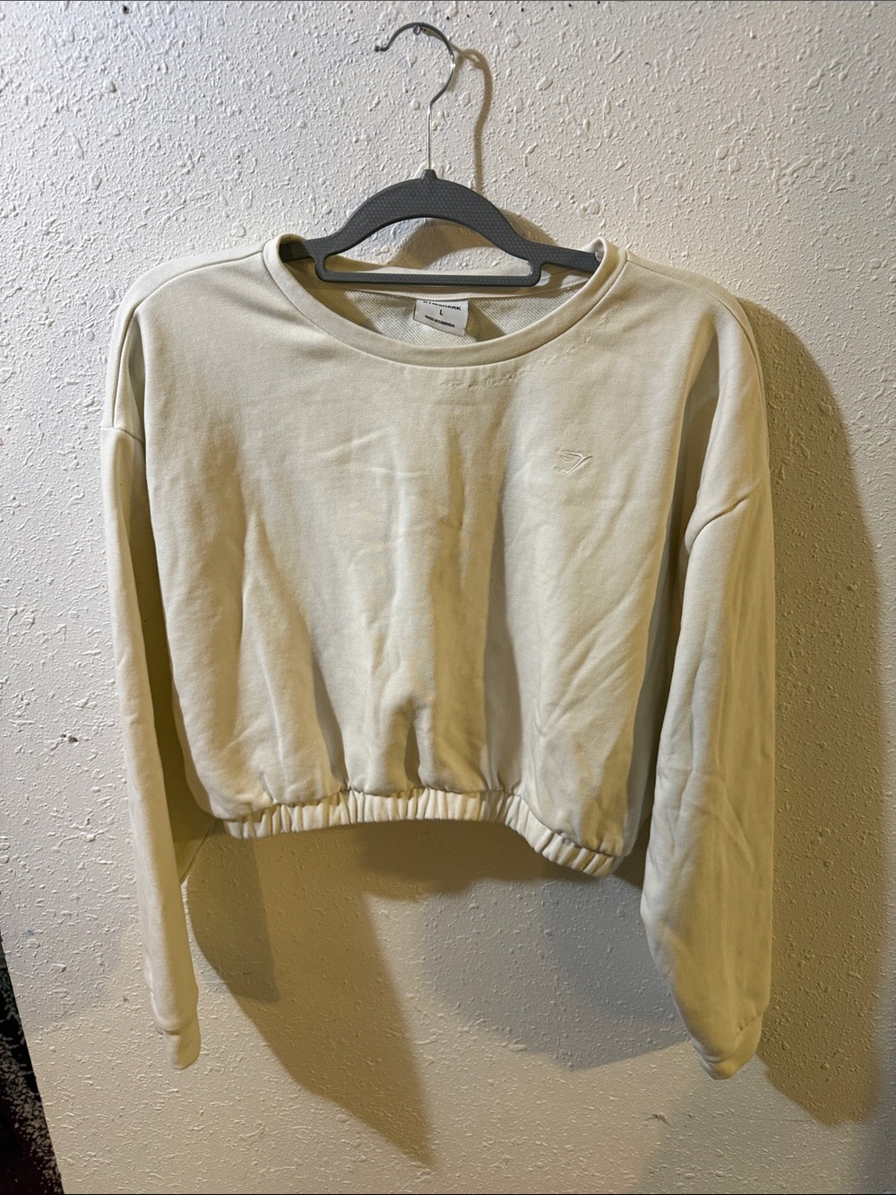 Gymshark Cream Cropped Sweatshirt